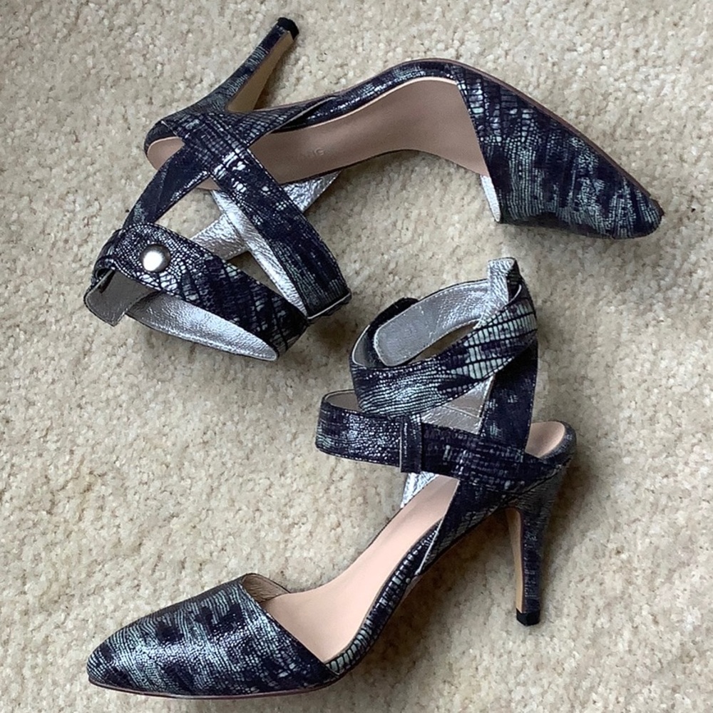 Alexander Wang Stylish Navy and Gray Snakeskin patterned Women's Heels size 8